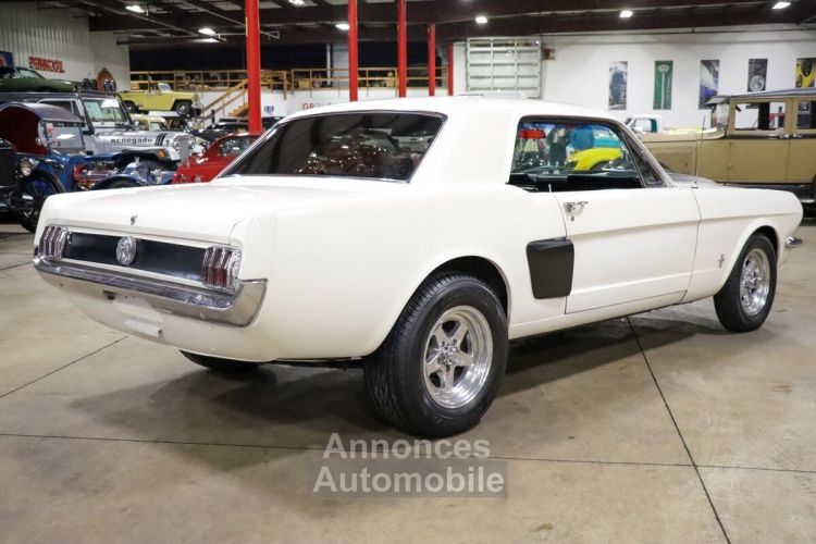 Ford Mustang - <small></small> 31.700 € <small>TTC</small> - #8