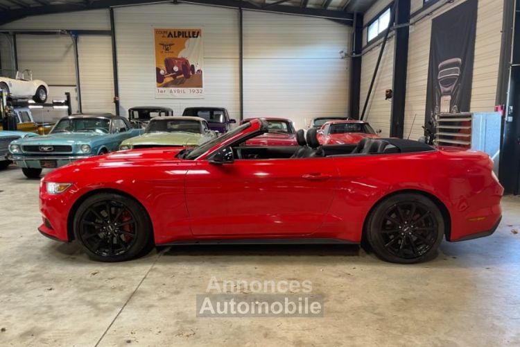 Ford Mustang 2.3 ECOBOOST 2.3 ECOBOOST CABRIOLET BVM - <small></small> 31.000 € <small>TTC</small> - #8