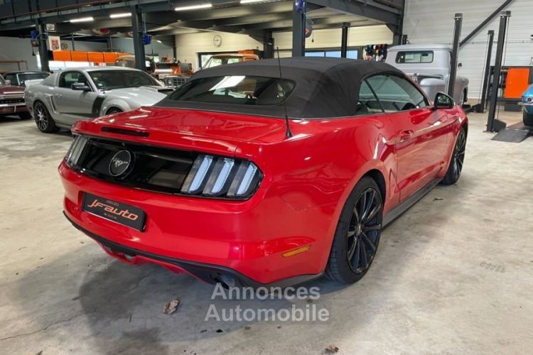 Ford Mustang 2.3 ECOBOOST 2.3 ECOBOOST CABRIOLET BVM - <small></small> 31.000 € <small>TTC</small> - #15