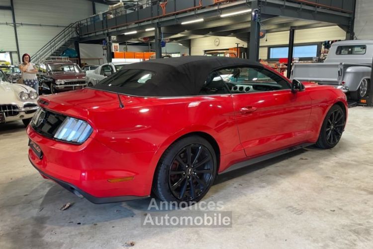 Ford Mustang 2.3 ECOBOOST 2.3 ECOBOOST CABRIOLET BVM - <small></small> 31.000 € <small>TTC</small> - #16