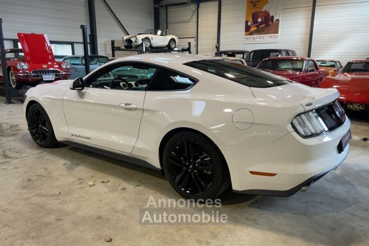 Ford Mustang 2.3 ECOBOOST 2.3 ECOBOOST COUPE BVM - <small></small> 42.000 € <small>TTC</small> - #8