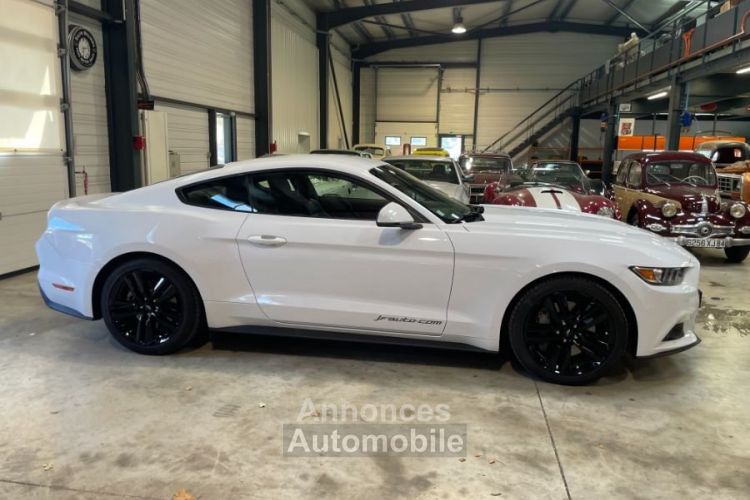 Ford Mustang 2.3 ECOBOOST 2.3 ECOBOOST COUPE BVM - <small></small> 42.000 € <small>TTC</small> - #13