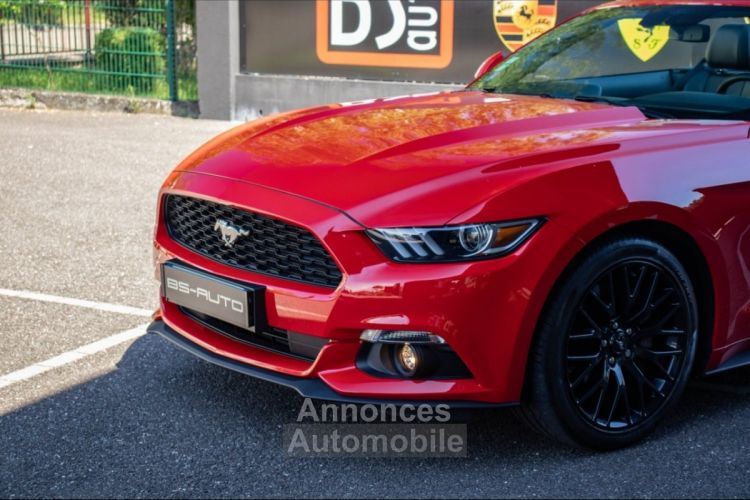 Ford Mustang 2.3 EcoBoost 317ch Cabriolet - <small></small> 37.900 € <small>TTC</small> - #6