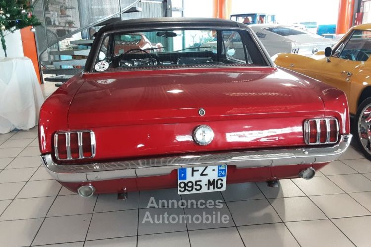 Ford Mustang 289 CI V8 TOIT VINYLE ROUGE - <small></small> 36.900 € <small>TTC</small> - #10