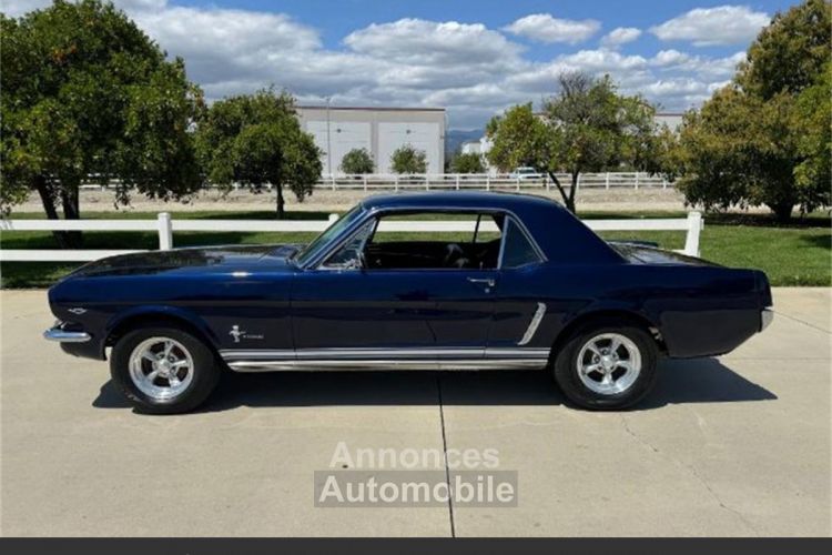 Ford Mustang 289 v8 1964 - <small></small> 29.105 € <small>TTC</small> - #2