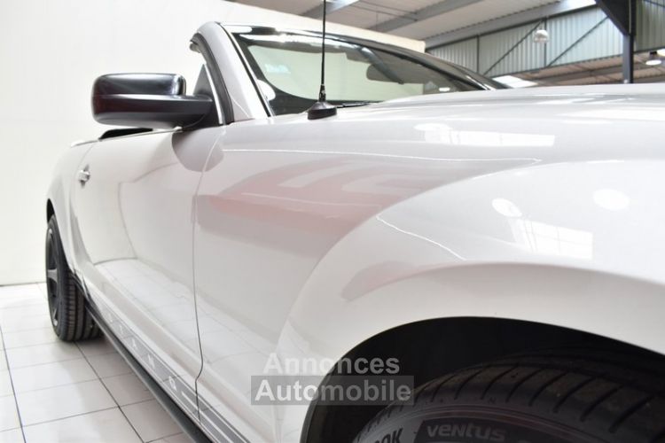 Ford Mustang 4.0 Cabriolet - <small></small> 19.900 € <small>TTC</small> - #22