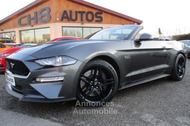 Ford Mustang 5.0 gt cabriolet phase 2 échappement inox visible et disponible sur notre parc 51900 € - <small></small> 51.900 € <small>TTC</small> - #3