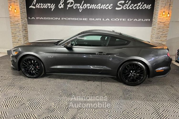 Ford Mustang 5.0 V8 421ch BVA FASTBACK - SUIVI COMPLET - PAS DE MALUS - EXCELLENT ETAT - <small></small> 45.990 € <small>TTC</small> - #2