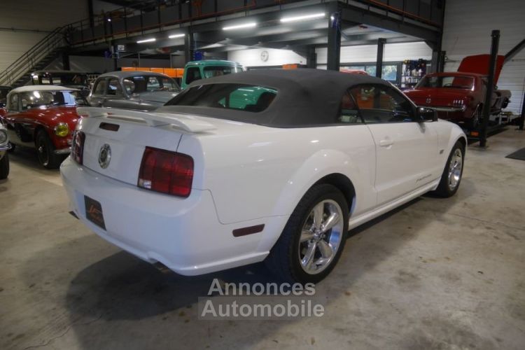 Ford Mustang CAB V8 GT PREMIUM COUPE V8 GT PREMIUIM CONVERTIBLE - <small></small> 27.900 € <small>TTC</small> - #12