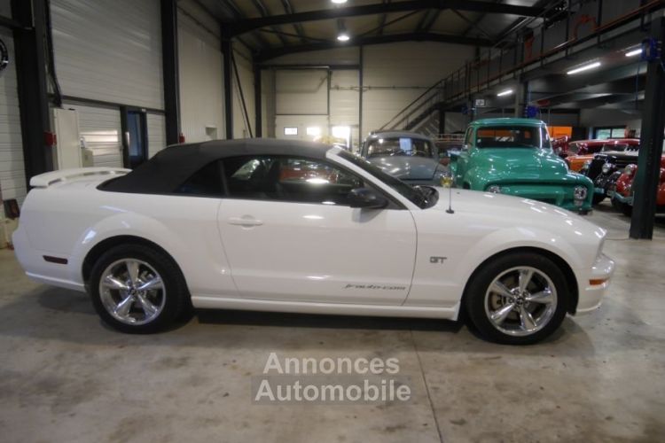 Ford Mustang CAB V8 GT PREMIUM COUPE V8 GT PREMIUIM CONVERTIBLE - <small></small> 27.900 € <small>TTC</small> - #14