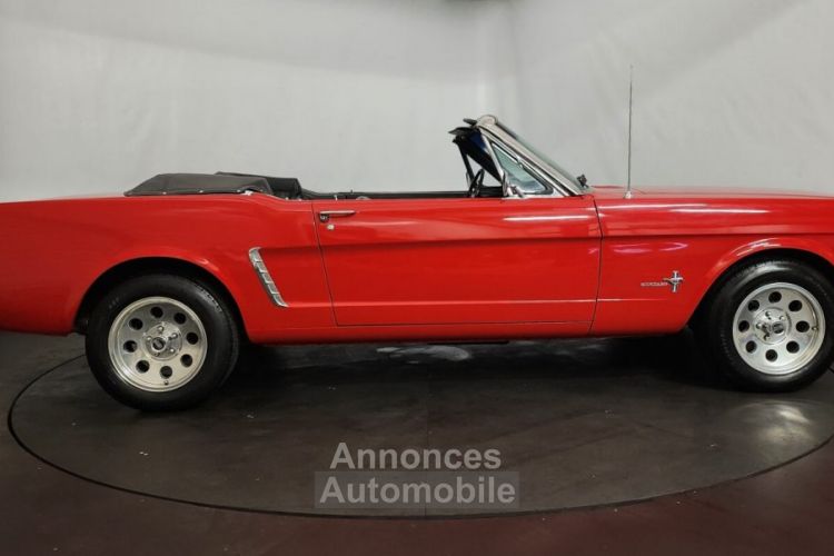 Ford Mustang cabriolet - <small></small> 49.900 € <small>TTC</small> - #13