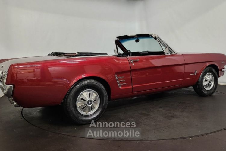 Ford Mustang cabriolet - <small></small> 33.900 € <small>TTC</small> - #4