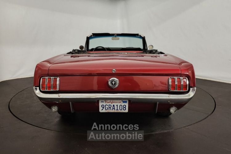 Ford Mustang cabriolet - <small></small> 33.900 € <small>TTC</small> - #9