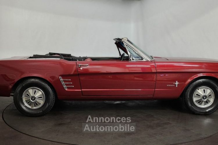 Ford Mustang cabriolet - <small></small> 33.900 € <small>TTC</small> - #11