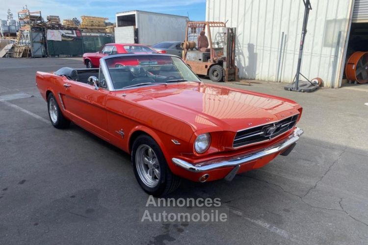 Ford Mustang CABRIOLET 289 CI V8 POPY RED 1965 - <small></small> 49.900 € <small>TTC</small> - #3