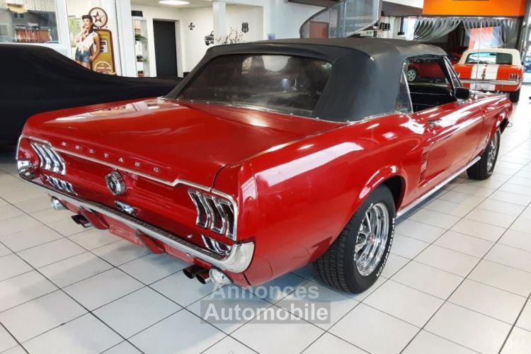Ford Mustang CABRIOLET 289 ci V8 RED 67 INT NOIR - <small></small> 51.900 € <small>TTC</small> - #3