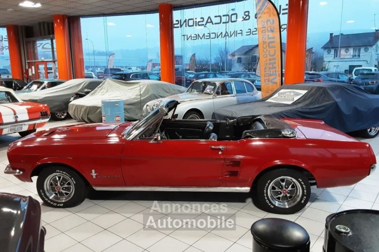 Ford Mustang CABRIOLET 289 ci V8 RED 67 INT NOIR - <small></small> 51.900 € <small>TTC</small> - #32