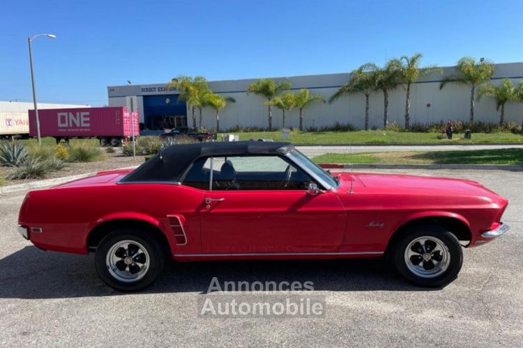Ford Mustang CABRIOLET 302 CI V8 ROUGE 69 - <small></small> 43.500 € <small>TTC</small> - #2