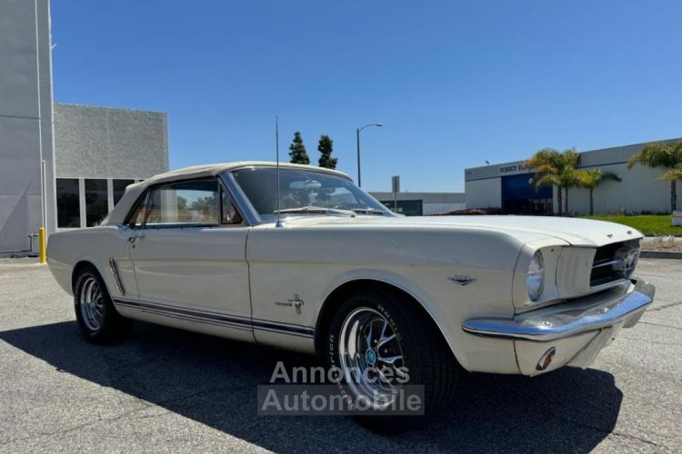 Ford Mustang CABRIOLET 65 CODE D BOITE MECA - <small></small> 53.000 € <small>TTC</small> - #3
