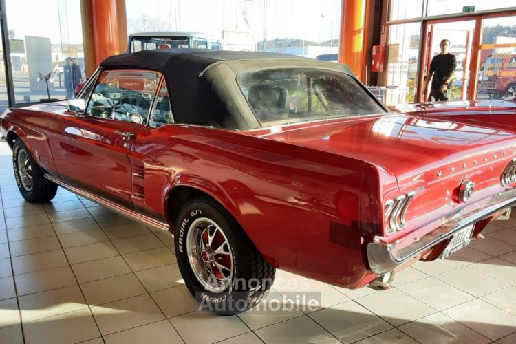Ford Mustang CABRIOLET CODE A 1967 ROUGE V8 - <small></small> 51.900 € <small>TTC</small> - #12