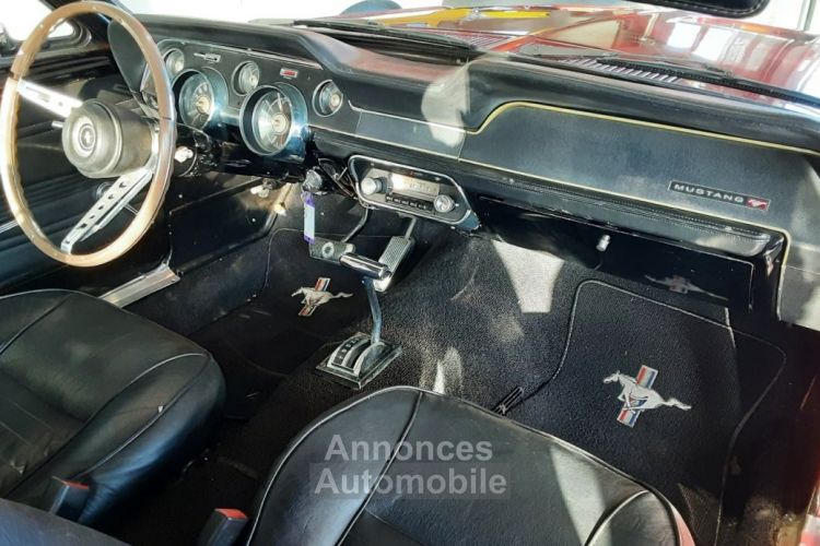 Ford Mustang CABRIOLET CODE A 1967 ROUGE V8 - <small></small> 51.900 € <small>TTC</small> - #15