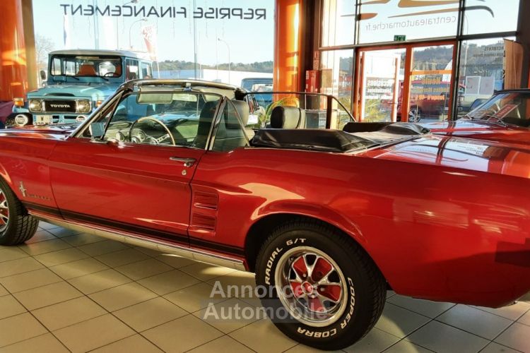 Ford Mustang CABRIOLET CODE A 1967 ROUGE V8 - <small></small> 51.900 € <small>TTC</small> - #30