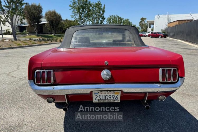 Ford Mustang CABRIOLET CODE C 289CI V8 ROUGE 1966 - <small></small> 49.900 € <small>TTC</small> - #10