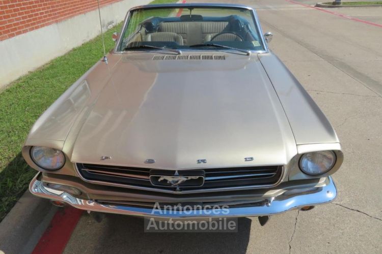 Ford Mustang CABRIOLET V8 PONY - <small></small> 32.410 € <small>TTC</small> - #4