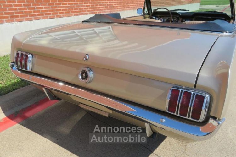 Ford Mustang CABRIOLET V8 PONY - <small></small> 32.410 € <small>TTC</small> - #13