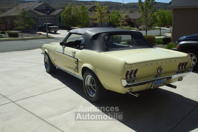 Ford Mustang convertible  - <small></small> 43.000 € <small>TTC</small> - #3