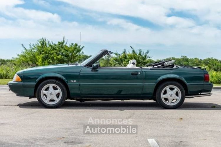 Ford Mustang convertible  - <small></small> 32.000 € <small>TTC</small> - #4