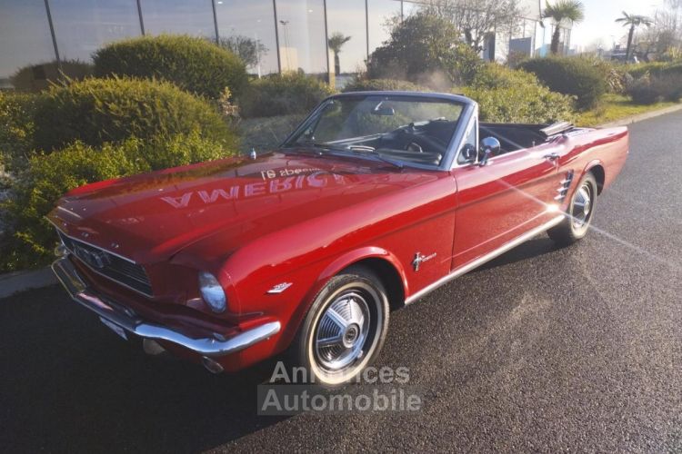 Ford Mustang CONVERTIBLE 1966 V8 4,7L - <small></small> 54.900 € <small>TTC</small> - #1