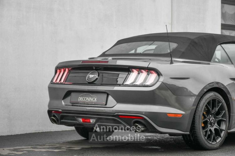 Ford Mustang Convertible 2.3 - LEDER - FULL LED - CARPLAY - CAMERA - - <small></small> 38.990 € <small>TTC</small> - #5