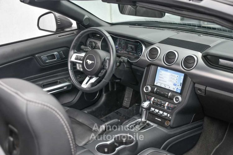 Ford Mustang Convertible 2.3 - LEDER - FULL LED - CARPLAY - CAMERA - - <small></small> 38.990 € <small>TTC</small> - #17