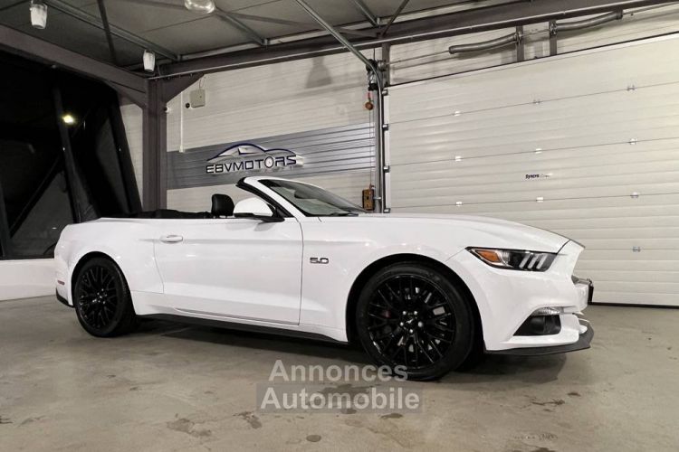 Ford Mustang Convertible 5.0 V8 421 cv hifi shaker cabriolet malus payé - <small></small> 39.990 € <small>TTC</small> - #2