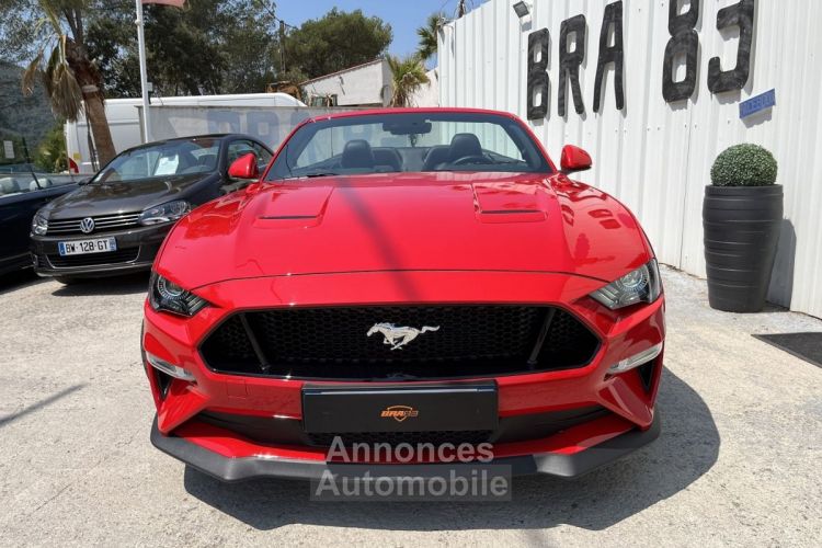 Ford Mustang CONVERTIBLE 5.0 V8 450CH GT BVA10 - <small></small> 68.990 € <small>TTC</small> - #2