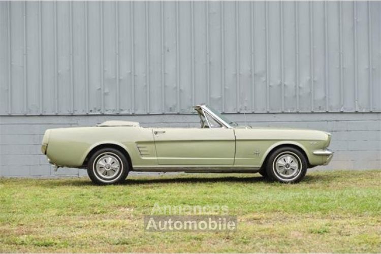 Ford Mustang Convertible CABRIOLET 1966 - <small></small> 47.900 € <small>TTC</small> - #2