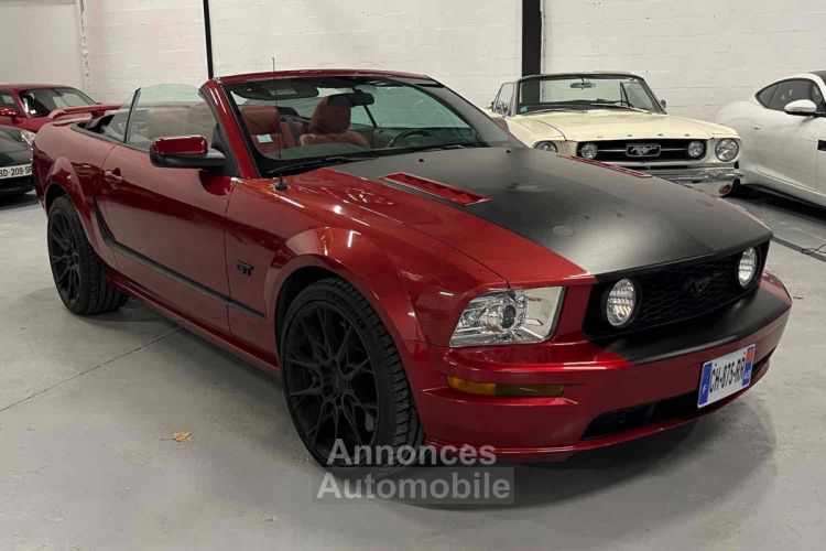 Ford Mustang Convertible V8 BVA CABRIOLET V8 ROUGE BORDEAUX - BVA - CAMERA - ECHAPPEMENT INOX - COLLECTEUR - ARBRES A CAMES - KIT GROS FREINS BREMBO - - <small></small> 29.990 € <small>TTC</small> - #4