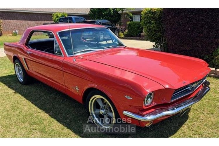 Ford Mustang COUPE 1965 - <small></small> 32.900 € <small>TTC</small> - #1