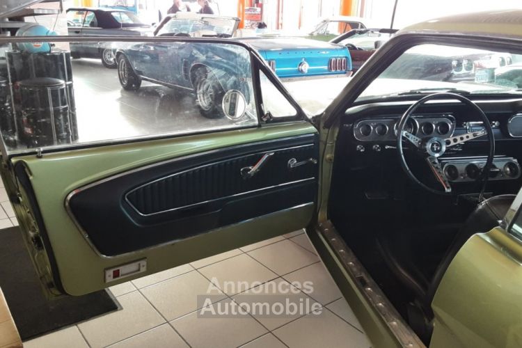 Ford Mustang COUPE 289 CI V8 1965 VERTE - <small></small> 37.500 € <small>TTC</small> - #8