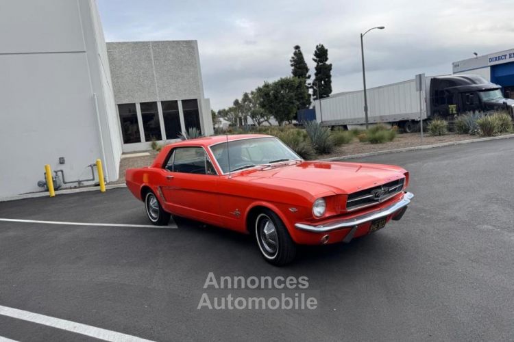 Ford Mustang COUPE 289 CI V8 CODE C POPY RED - <small></small> 33.500 € <small>TTC</small> - #18