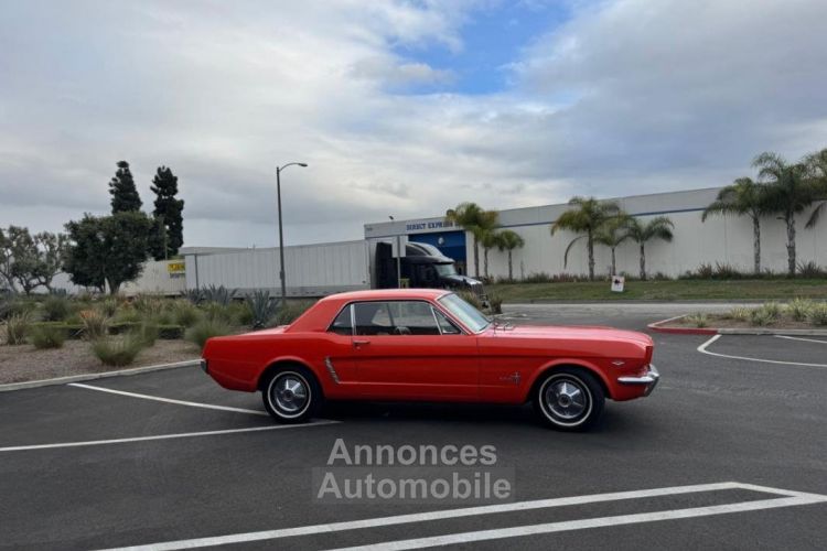 Ford Mustang COUPE 289 CI V8 CODE C POPY RED - <small></small> 33.500 € <small>TTC</small> - #21