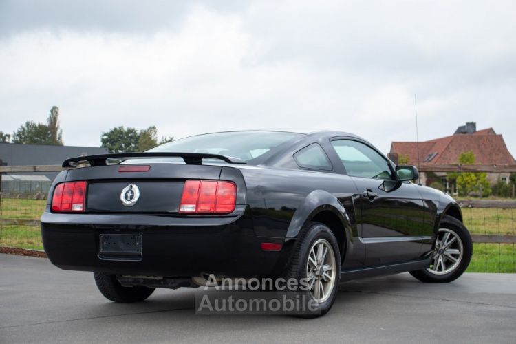 Ford Mustang Coupé 4.0i V6 Aut. - 1STE EIGENAAR - HISTORIEK - LEDER - AIRCO - <small></small> 19.999 € <small>TTC</small> - #35