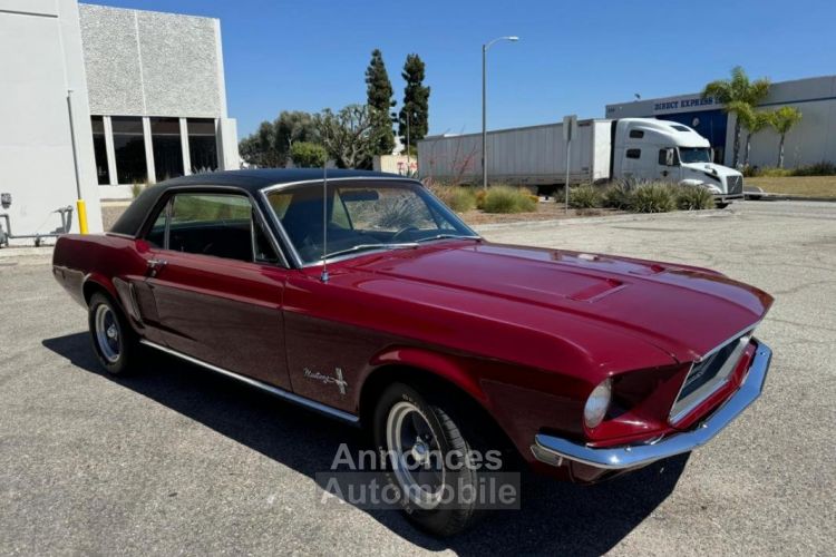 Ford Mustang COUPE TOIT VINYLE NOIR ROUGE 1968 CODE C - <small></small> 38.900 € <small>TTC</small> - #8