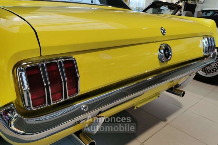 Ford Mustang COUPE V8 Manueel - <small></small> 34.850 € <small>TTC</small> - #23