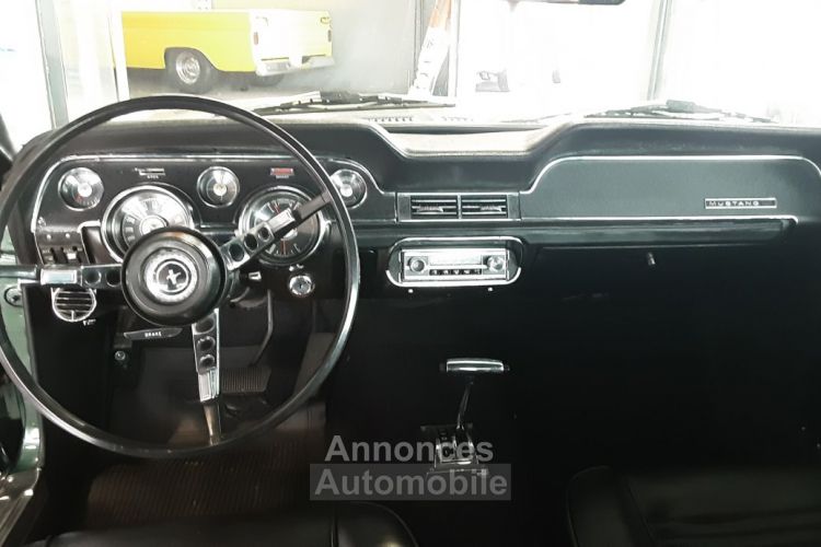 Ford Mustang COUPE VERTE TOIT VINYLE 1967 - <small></small> 39.900 € <small>TTC</small> - #18