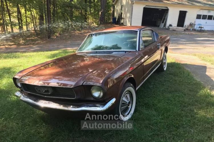 Ford Mustang fastback  - <small></small> 29.000 € <small>TTC</small> - #1