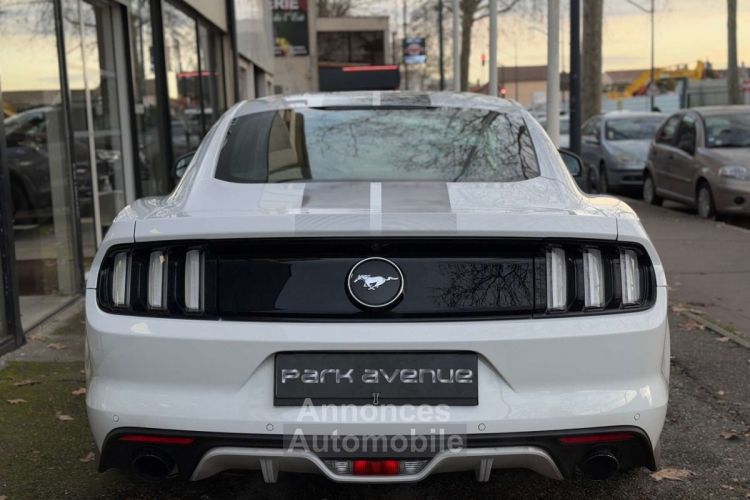 Ford Mustang FASTBACK 2.3 ECOBOOST 317CH - <small></small> 31.900 € <small>TTC</small> - #9