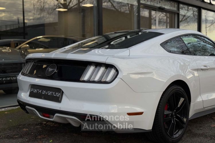 Ford Mustang FASTBACK 2.3 ECOBOOST 317CH - <small></small> 31.900 € <small>TTC</small> - #10