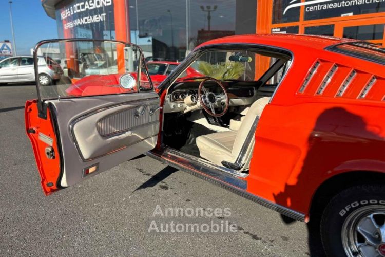 Ford Mustang FASTBACK 289CI V8 CODE A GT POPY RED - <small></small> 59.900 € <small>TTC</small> - #11